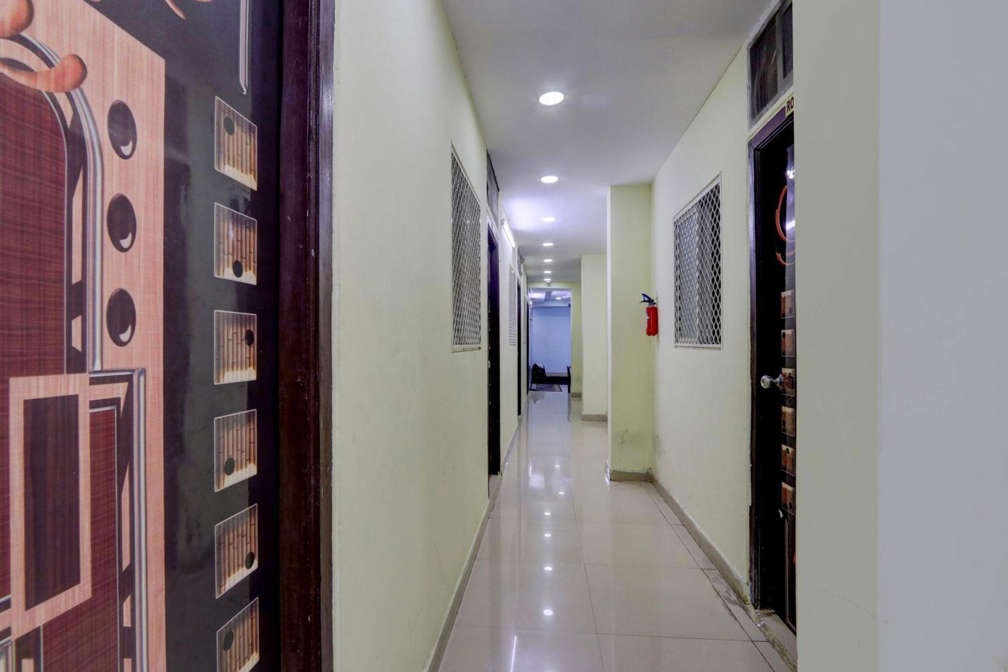 Spot On Al Nizam Guest House Hyderabad Exterior foto