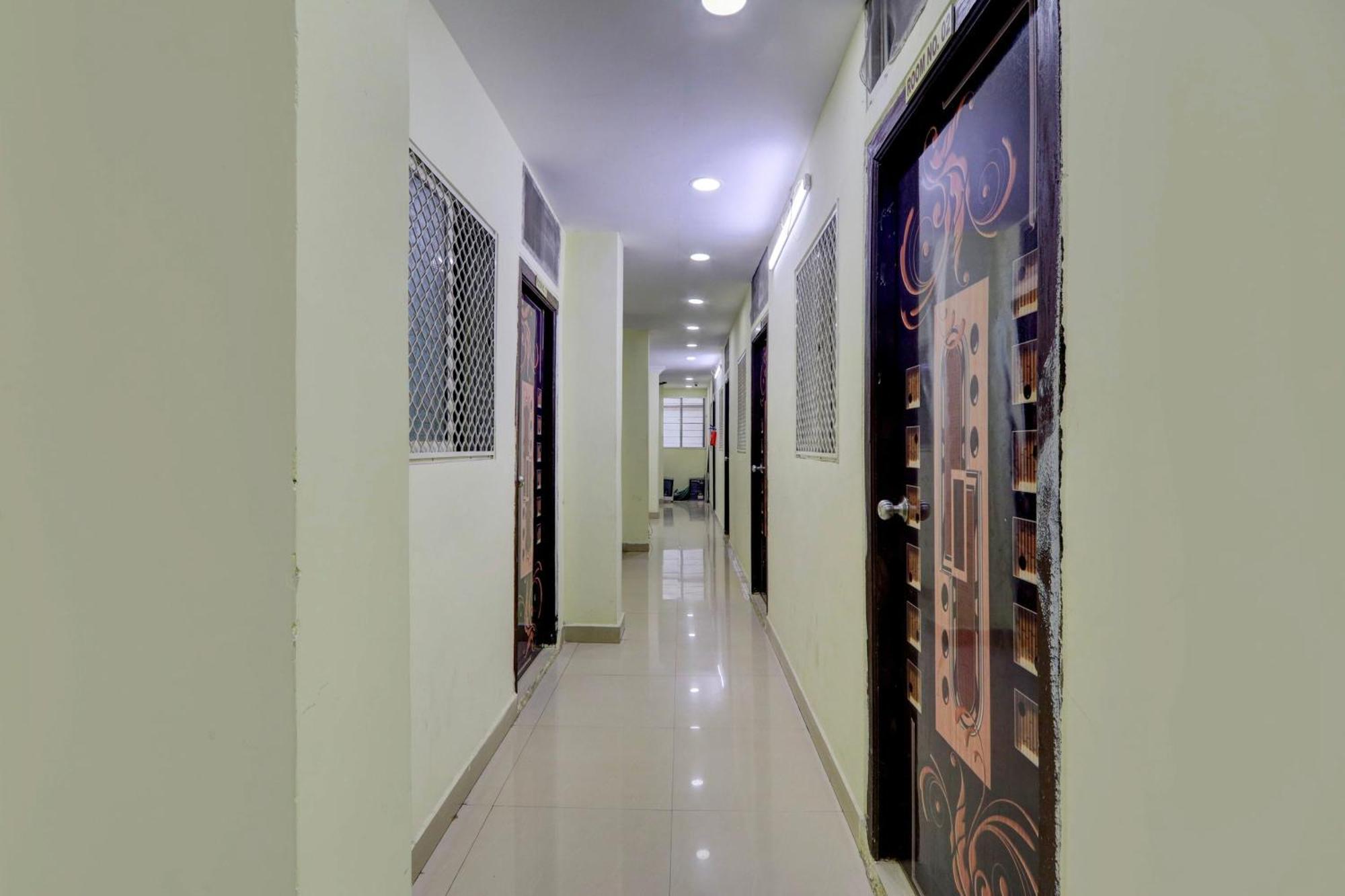 Spot On Al Nizam Guest House Hyderabad Exterior foto