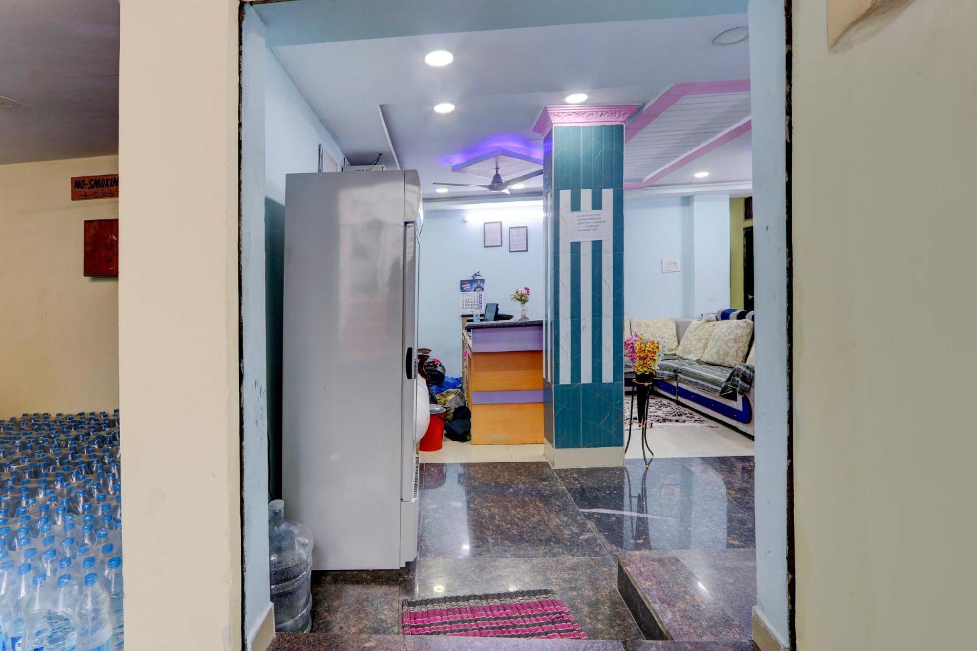Spot On Al Nizam Guest House Hyderabad Exterior foto